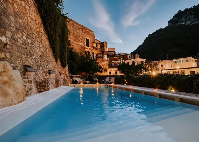 Gæstehus With Pool Amalfi