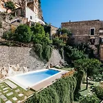 Guest house With Pool 4*