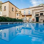 With Pool