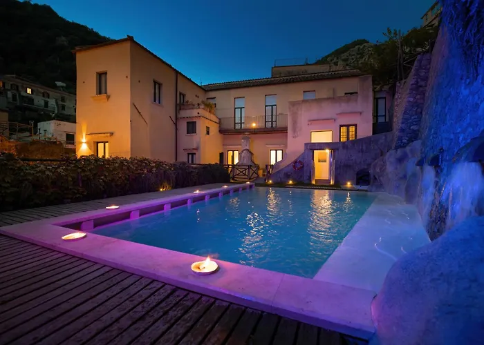 Πανσιόν With Pool Αμάλφι