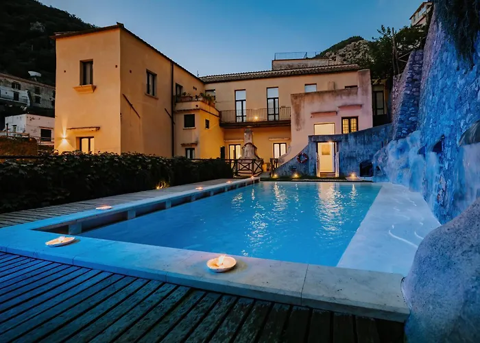 Πανσιόν With Pool Αμάλφι