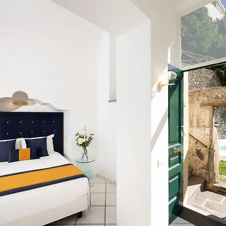 Gasthof With Pool Amalfi